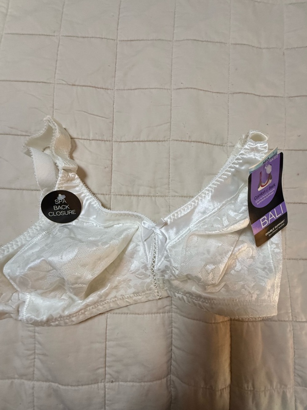 Bali White‎ Lace Full Coverage Comfort Bra